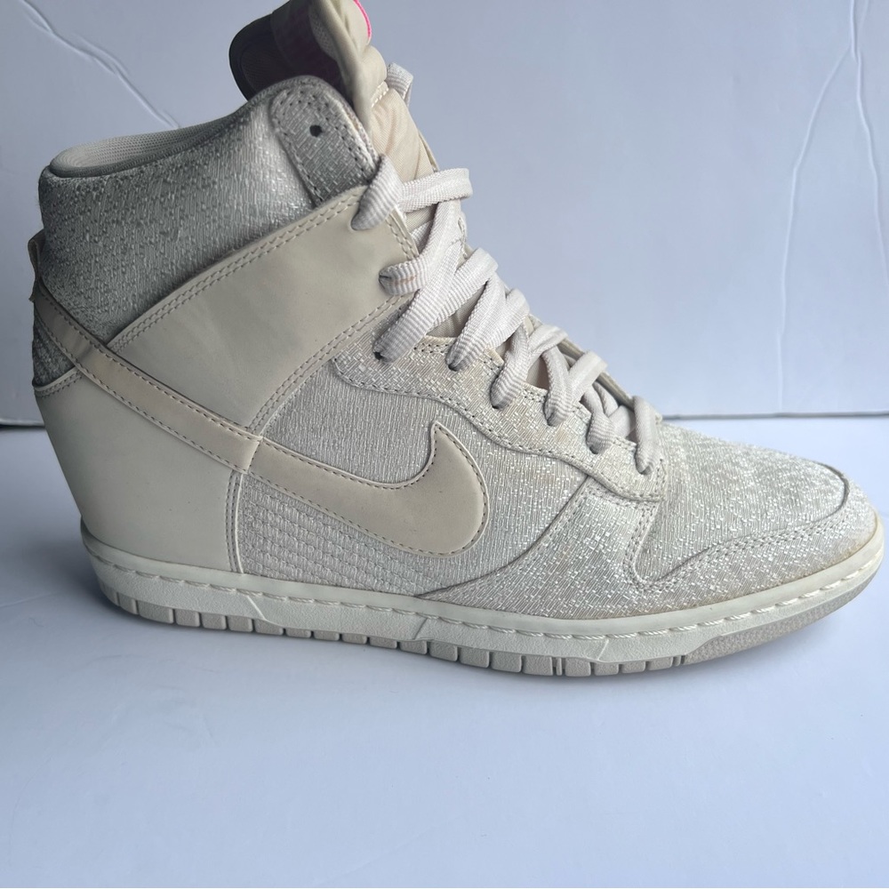 Wmns Dunk Sky Hi Txt (11)